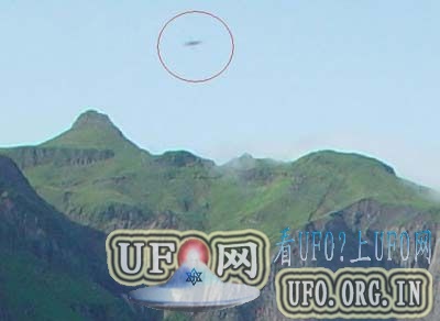 英国伦敦客机在空中遇上UFO，并与其擦肩而过的图片