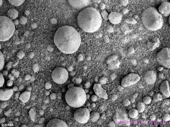 科学家称火星蓝莓为陨石残余 非古代有水证据的图片 第2张