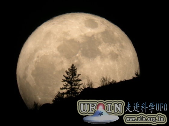 本月23日将上演超级月亮天象：距离地球最近的图片