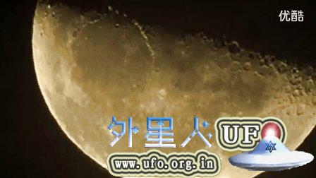 2014年11月14日月球表面的多个UFO的图片