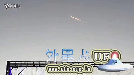 2014年11月23日香港上空目击尾迹UFO的图片