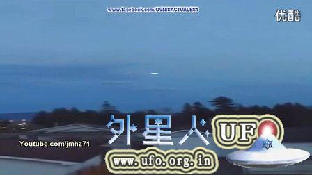 2014年12月23日加拿大发光的UFO的图片