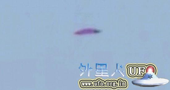 秘鲁雷尔运动介绍外星人大使馆,紫色UFO出现被电视台拍到的图片 第2张