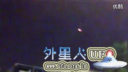 2015年4月13日秘鲁利马上空拍到红色UFO的图片