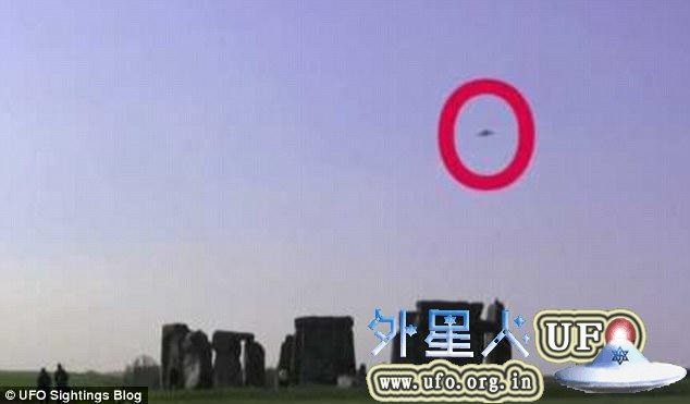 英国英格兰威尔特郡巨石阵发现UFO