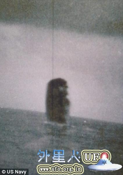 美军潜艇“海参号”摄于1971年北冰洋海底巨大UFO照片惹热议 第2张