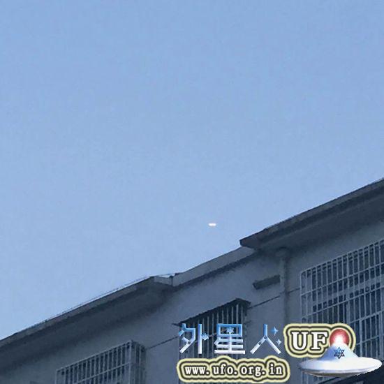 陕西汉中城固县城上空惊现UFO不少城固人直呼惊奇2015年7月17日 第3张