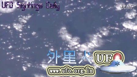 2015年7月16日国际空间站追踪2个飞碟