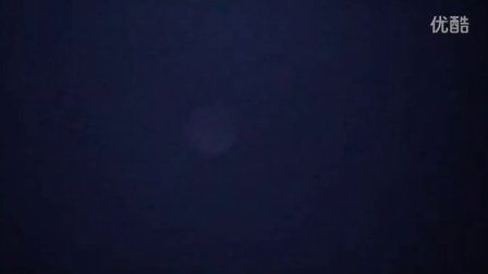 2015年9月21日国际空间站拍到紫色蠕动样UFO的图片