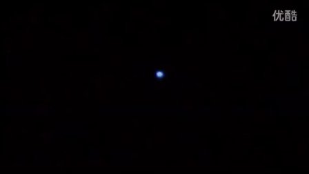 2015年10月13日希腊雅典蓝色光球UFO的图片