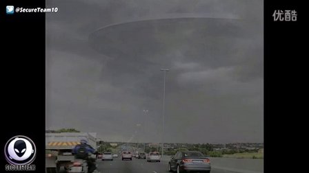 2015年10月29日网传中国俄罗斯等地出现巨大UFO（应是伪造）的图片