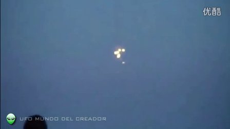 2015年10月23日飓风Patricia前一串垂直彩色光球UFO演变（清晰震撼）