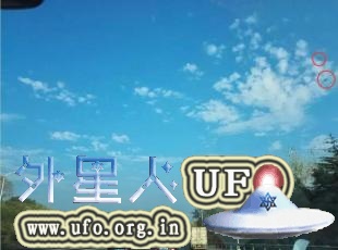 “吃货妹子”拍南京美景 拍到疑似“UFO” 第1张