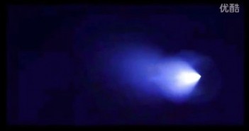 2015年11月7日导弹附近的发光UFO