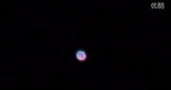2015年11月29日加拿大环形彩色光球UFO