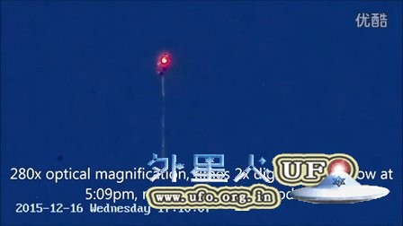 2015年12月16日佛罗里达红色气球样发光UFO的图片