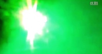 2015年12月21日太阳附近的巨大光球UFO