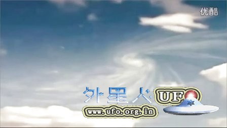 2015年12月7日日内瓦白色光球UFO&漩涡云的图片