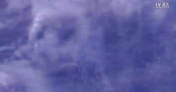 2016年1月5日国际空间站拍到彩色移动光点UFO