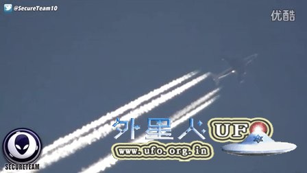 UFO飞碟与飞机的图片