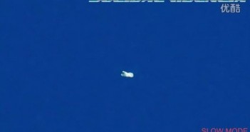 2016年1月22日变成多种动物形状的光团UFO&多个快速飞碟（清晰）