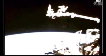 2016年1月10日国际空间站绿色发光UFO