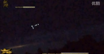 2016年多个光点组成的L形发光UFO