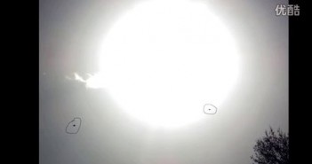 2016年4月2日太阳旁黑色的UFO