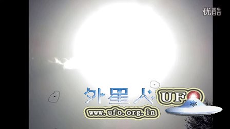 2016年4月2日太阳旁黑色的UFO的图片