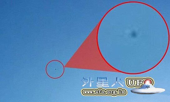 科索沃小镇观测到神秘UFO突然消失的图片 第1张