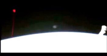 2014年12月5日国际空间站拍到红色光球UFO