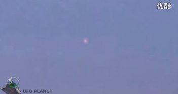 巨大红色UFO在欧洲北部上空突然一闪消失