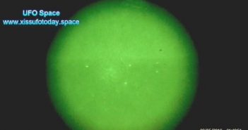 UFO在地球轨道上2016年5月22日