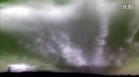 美国网友实拍UFO降落云，非常恐怖的图片