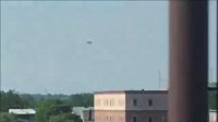 UFO又出没？巨大黑色不明飞行物光顾纽约上空！的图片