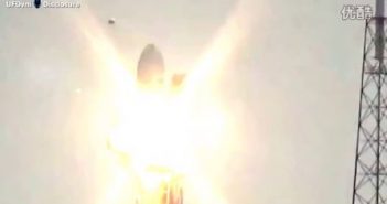 2016年9月2日美国，UFO从上空飞过火箭爆炸