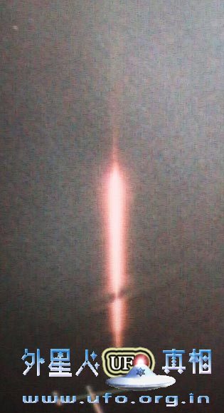 UFO骤降沙漠机场 中国空军追击UFO的案例研究的图片