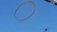 哈萨克斯坦阿克莫拉市上空突然出现黑色UFO环状不明物体