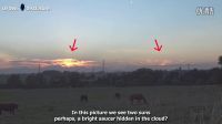 闪烁的光UFO和一个明亮的UFO隐藏在云和不明飞行物的图片