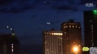 UFO夜晚在大厦出现！新的UFO目击2016年现在观看的图片